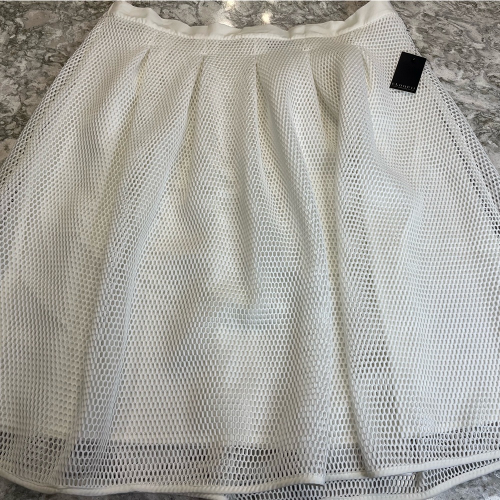 Eloquii White Bubble Pleated Skirt Knee-Length